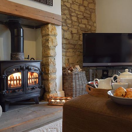 Spring Cottage Bourton-on-the-Water ภายนอก รูปภาพ