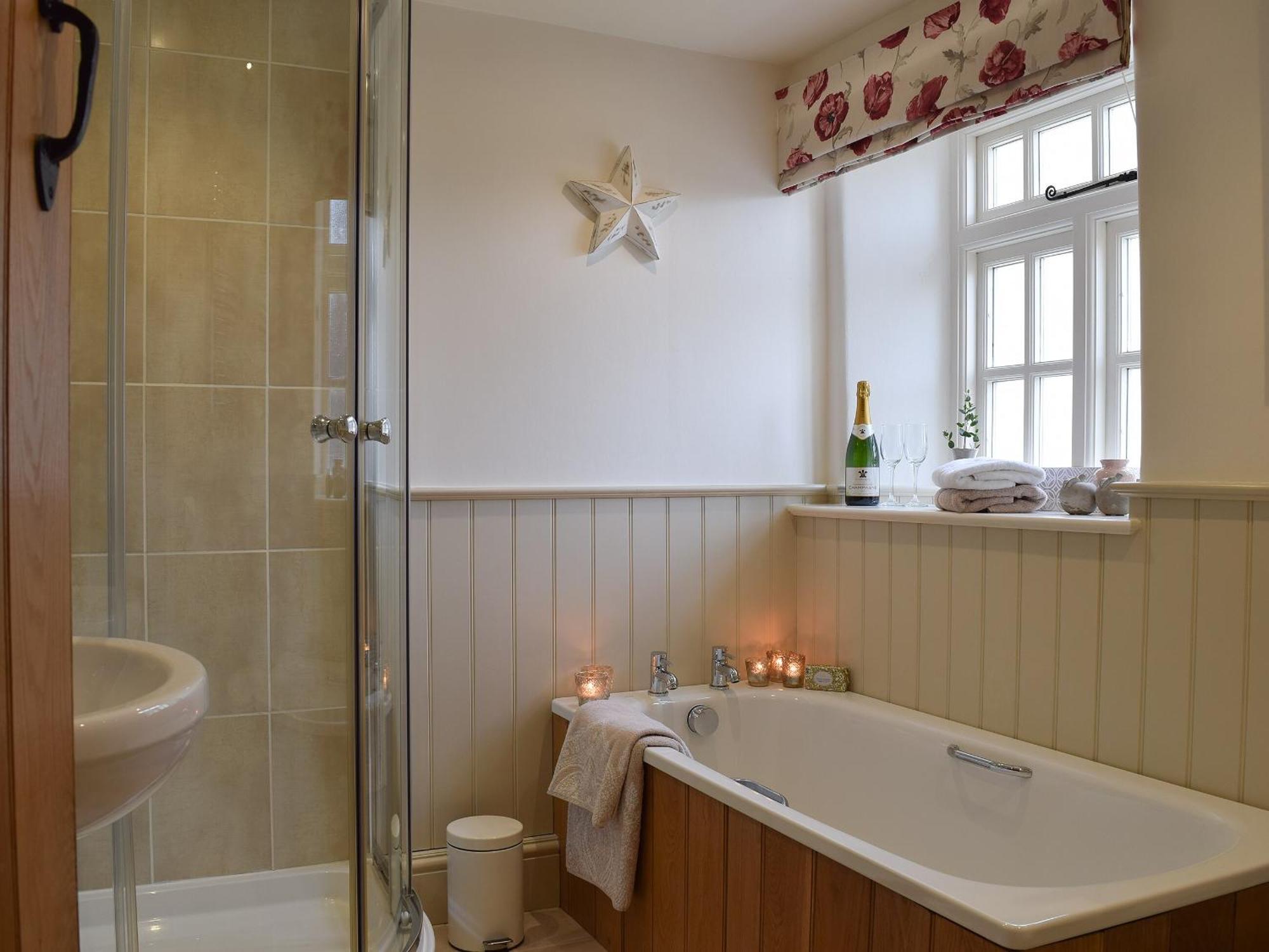 Spring Cottage Bourton-on-the-Water ภายนอก รูปภาพ